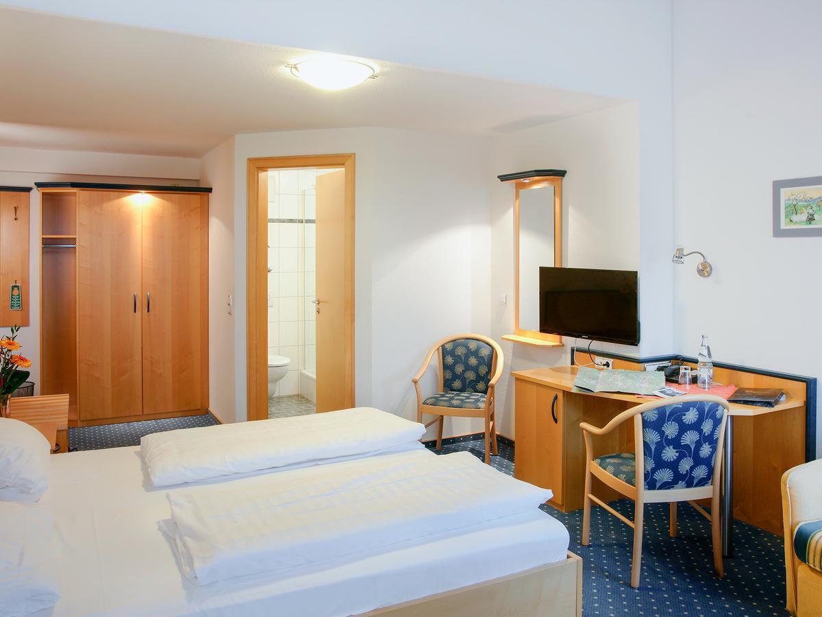 Hotel Gasthof Zum Biber Motten Luaran gambar