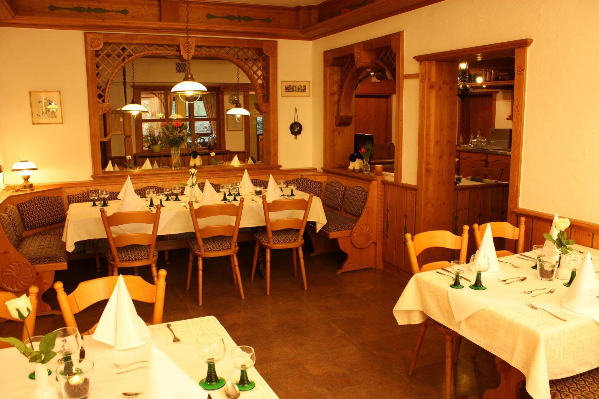 Hotel Gasthof Zum Biber Motten Luaran gambar