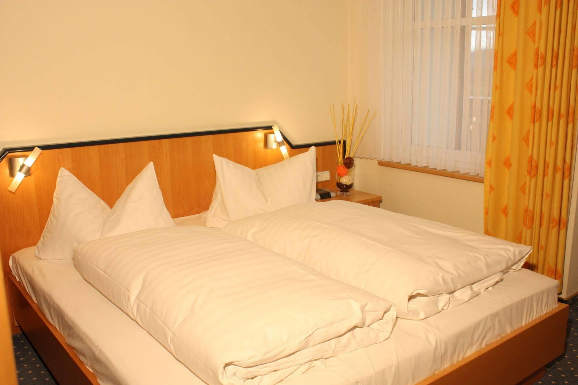 Hotel Gasthof Zum Biber Motten Luaran gambar