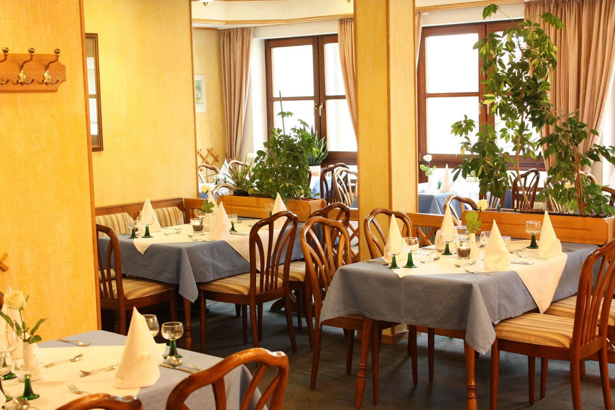 Hotel Gasthof Zum Biber Motten Luaran gambar