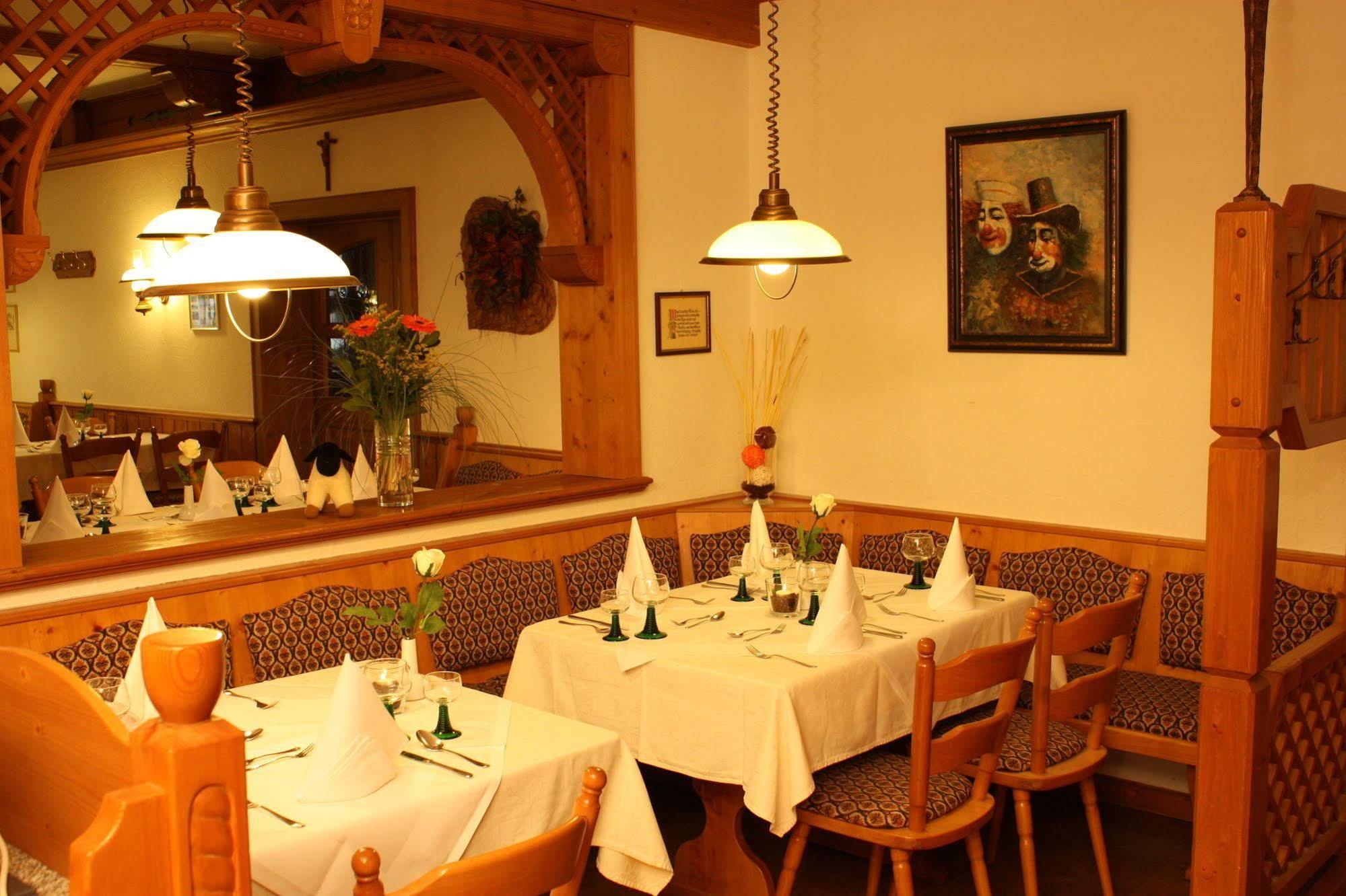Hotel Gasthof Zum Biber Motten Luaran gambar
