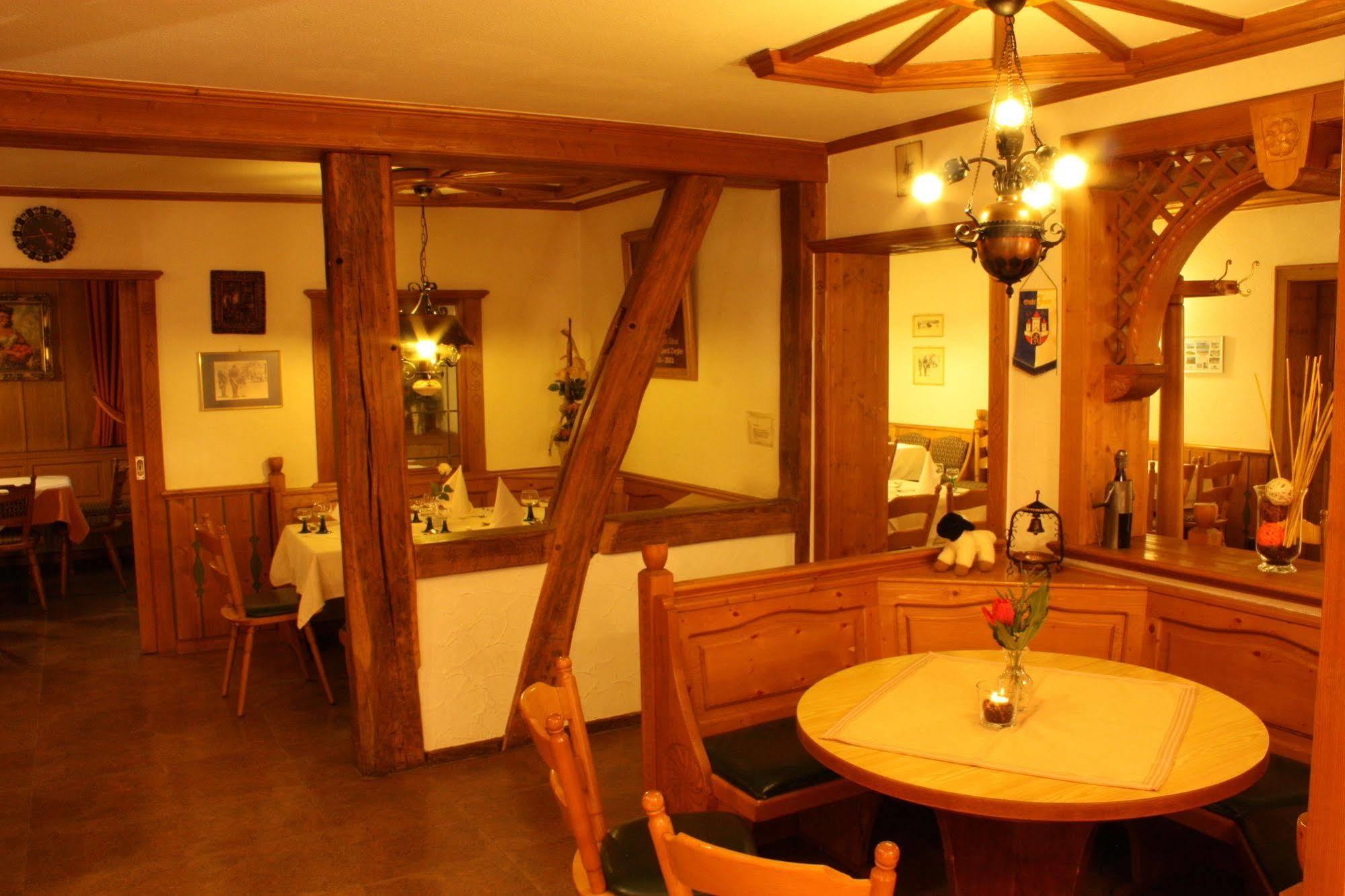 Hotel Gasthof Zum Biber Motten Luaran gambar